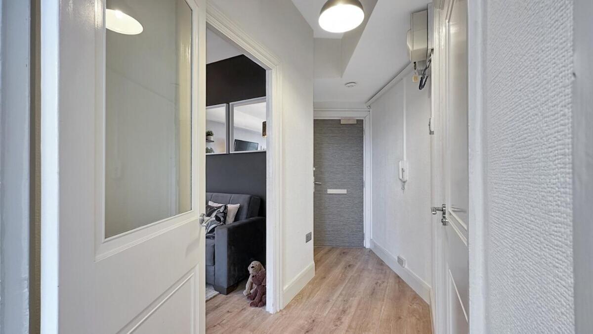 Central London Luxury, Relaxing Apartment! 2 Mins From Paddington Station! Room photo
